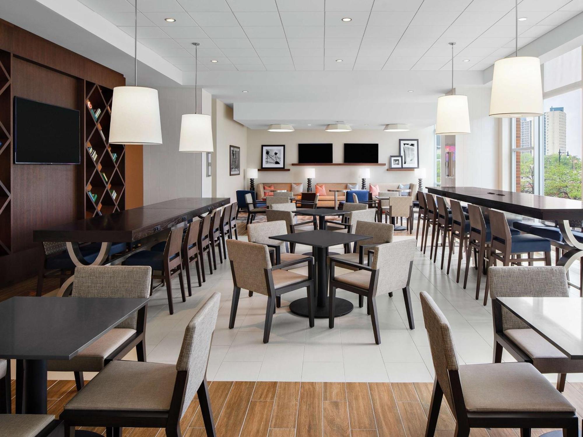 Hampton Inn Chicago Mccormick Place Kültér fotó